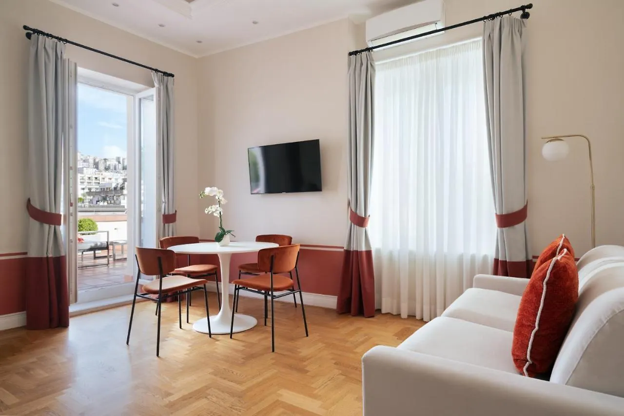 Apartment Caracciolo 13 Rooftop & Suites Neapel