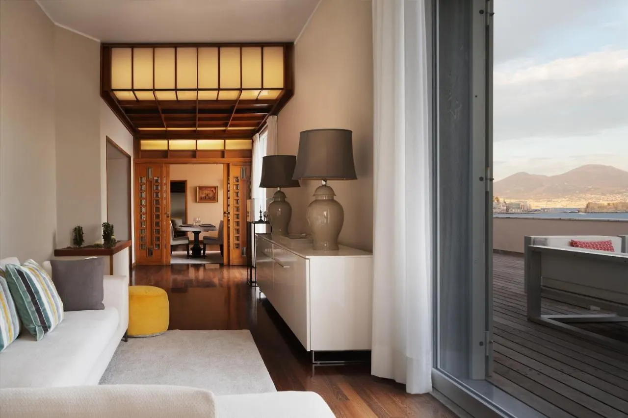 Apartment Caracciolo 13 Rooftop & Suites Neapel Italien